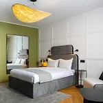 Ecletico 4*