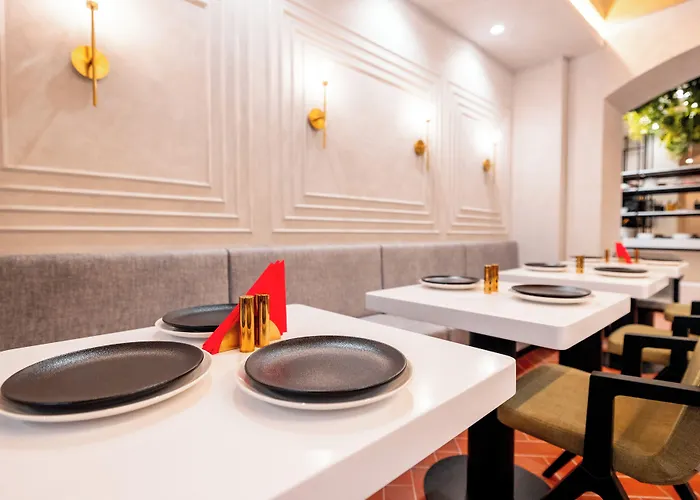 Ecletico 4* Бухарест