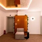 Ecletico 4*