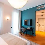 Ecletico 4*