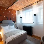 Отель Ecletico 4*