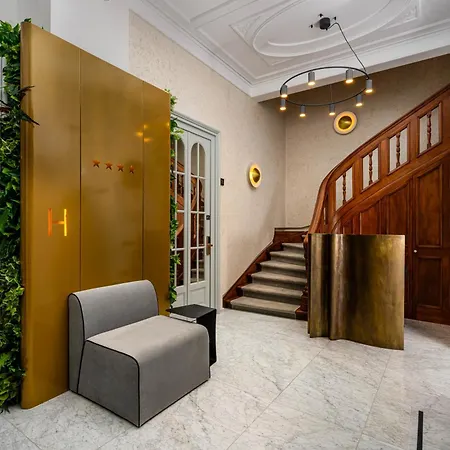 Ecletico 부쿠레슈티