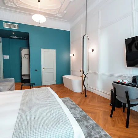 Отель Ecletico Бухарест