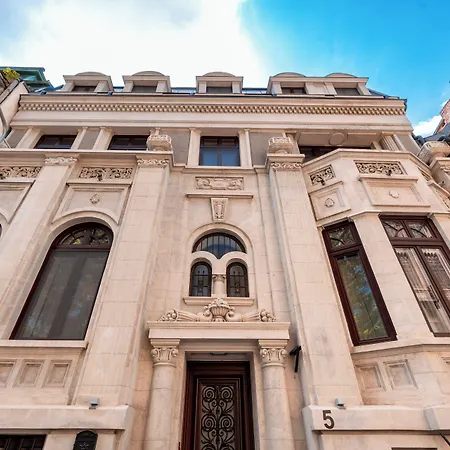 Готель Ecletico Бухарест